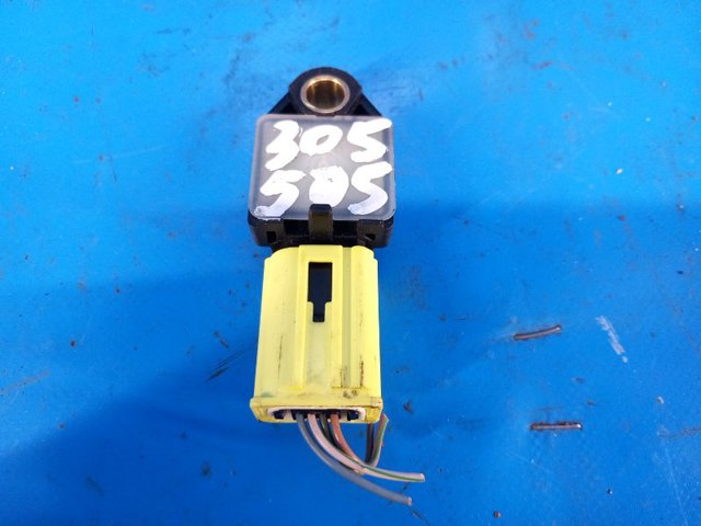 Датчик подушки безпеки 68056160AA CHRYSLER