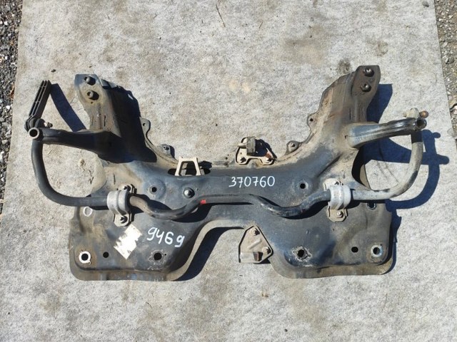 Передня балка 68265148AA CHRYSLER