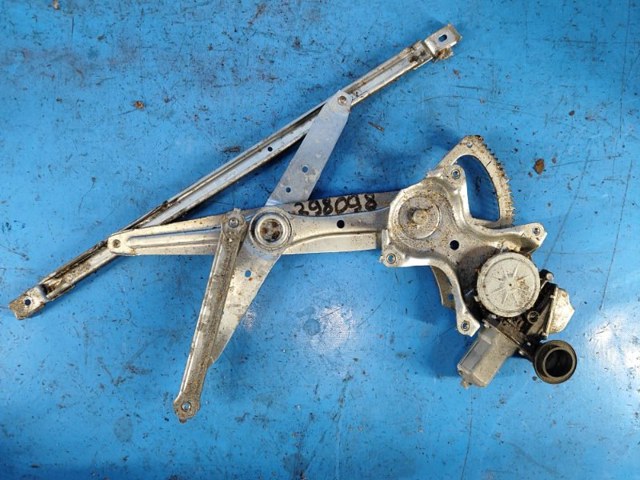 Склопідйомник передньої правої двері 6980106070 TOYOTA