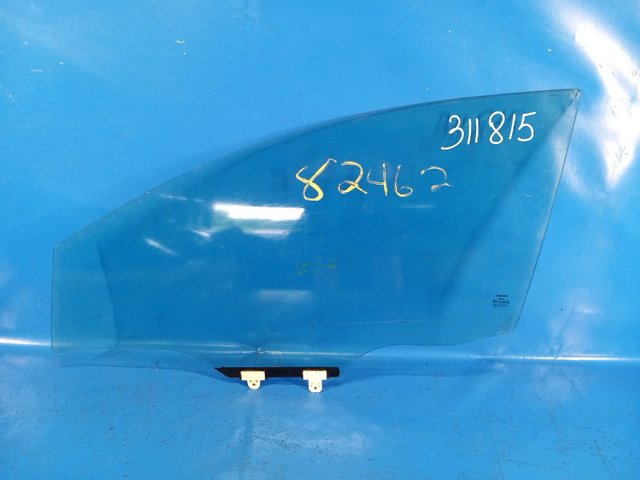 Скло водійських дверей 803013SG0A NISSAN