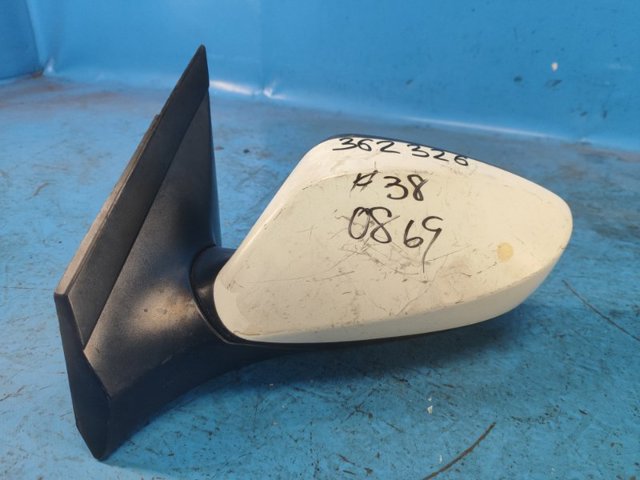 Дзеркало ліве 876101R900 HYUNDAI