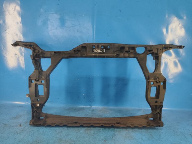 Зміцнення для радіаторів 8R0805594B VAG