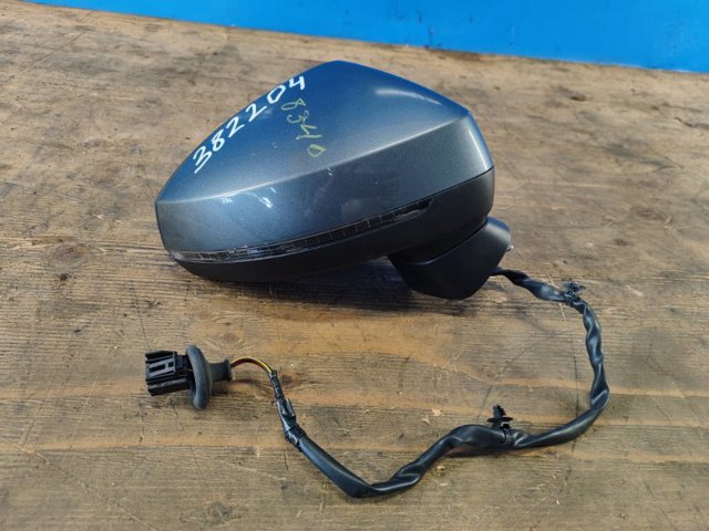 Праве бокове дзеркало 8V5857410J9B9 VAG