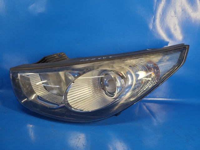 Блок фара ліва 921012S020 HYUNDAI