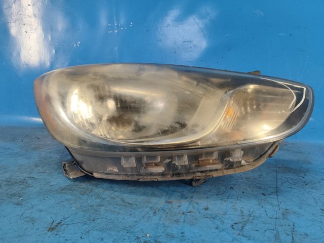 Фара правая 921021R010 HYUNDAI