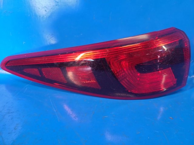 Задня ліва зовнішня фара 92401D9020 HYUNDAI
