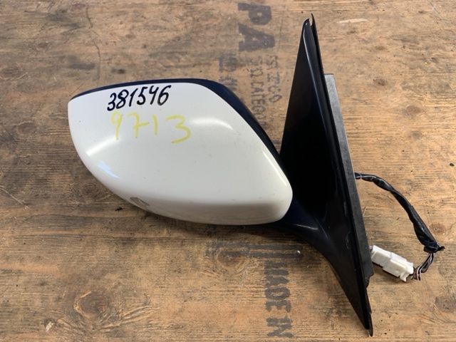 Праве бокове дзеркало 963011NC4A NISSAN
