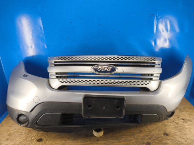 Облицювання радіатора BB5Z8200CA FORD