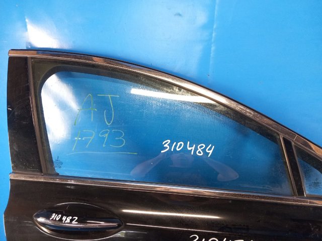 Скло передніх дверей, правою DP5Z5421410A FORD
