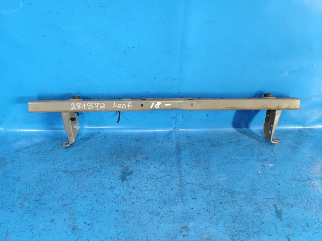 Рамка радіатора верхня F25113NFMH NISSAN