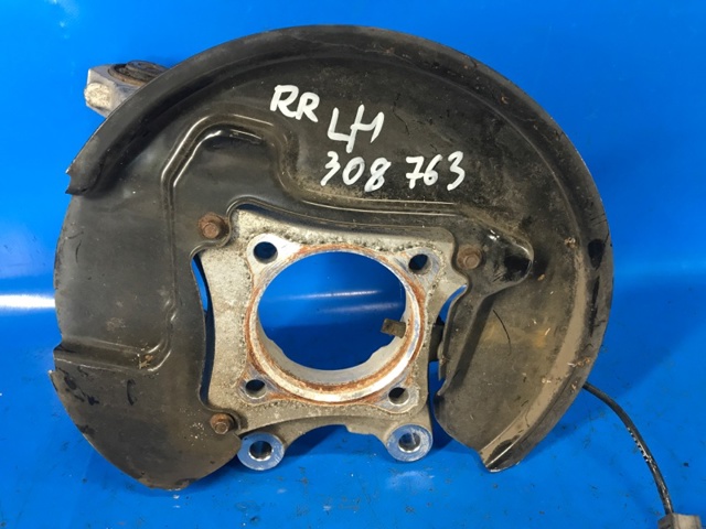 Цапфа поворотного кулака FR3Z5B759J FORD