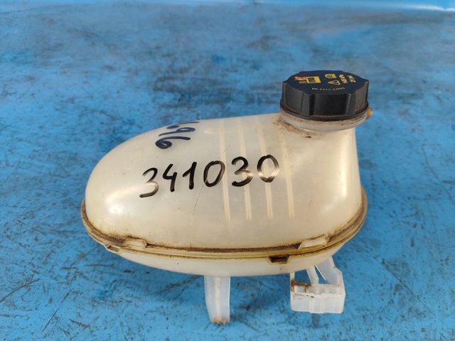Бачок для води GV6Z8A080B FORD