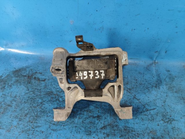 Права опора двигуна K15639060 MAZDA