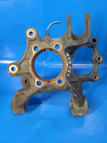 Цапфа - поворотний кулак задній, правий KD352611XD MAZDA