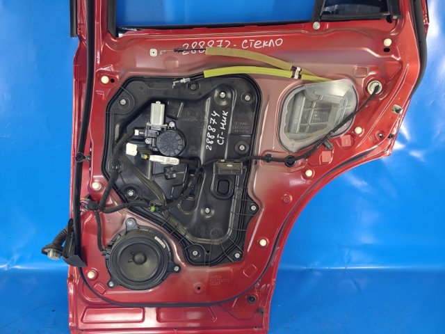 Склопідйомник задніх правих дверей KD5372590 MAZDA