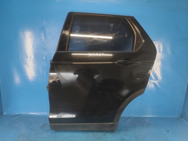 Двері пасажирськи задні ліві LR061285 LAND ROVER