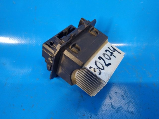 Резистор обігрівача N24361B15 MAZDA