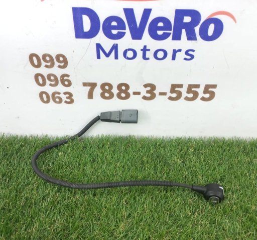 Датчик детонації 06E905377C VAG