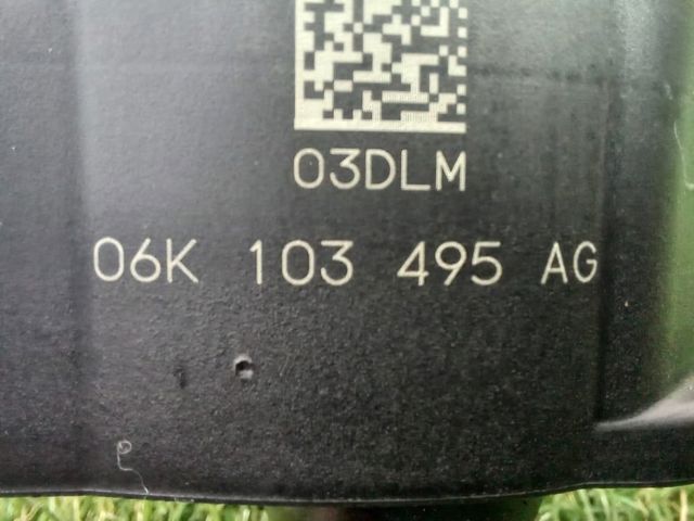 Масловіддільник газів 06K103495AG VAG