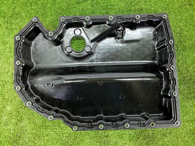 Піддон масляний картера двигуна, нижня частина 06K103600D VAG