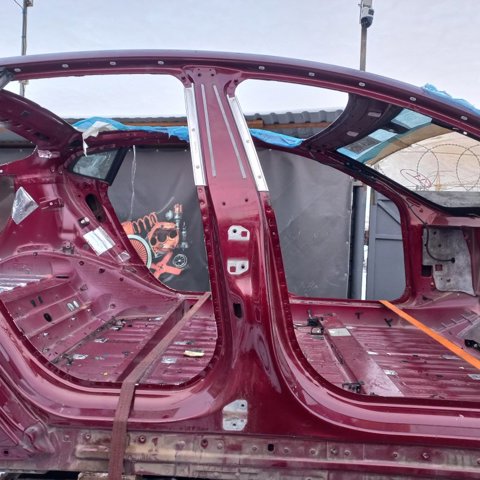 Стійка центральна, права 1024205S0B TESLA
