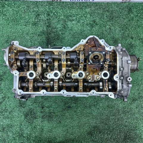 Головка блоку циліндрів 110401LA2A NISSAN