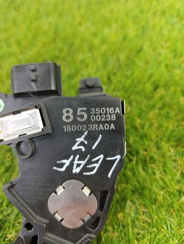 Підаль газу 180023RA0A NISSAN