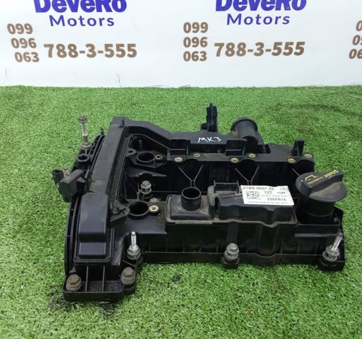 Кришка клапанів 1830886 FORD