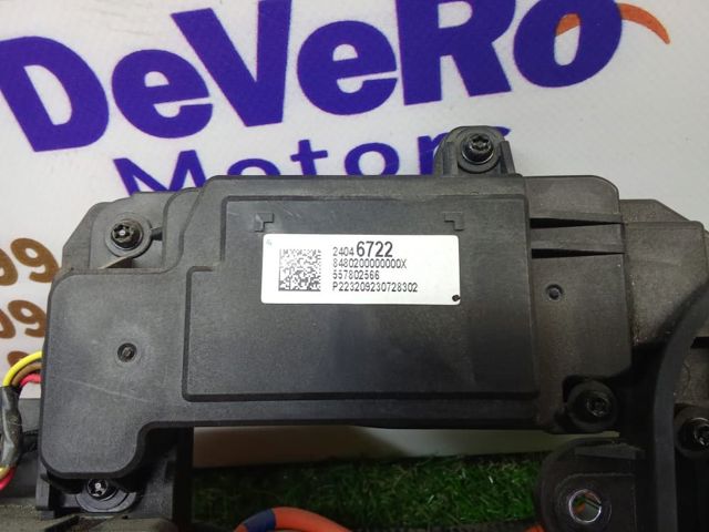 Порт зарядки 24046722 GM