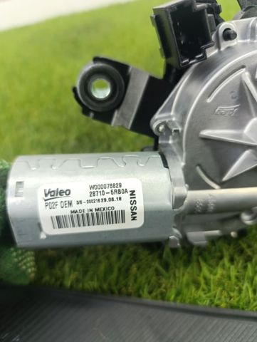 Двигун склоочисника заднього скла 287105RB0A NISSAN