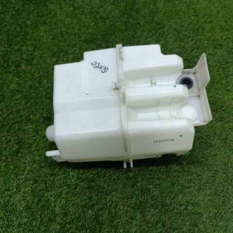 Бачок омивайки 289105NA0A NISSAN