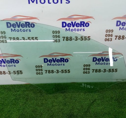 Скло пасажирських дверей 31385411 VOLVO