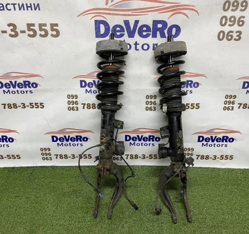 Стійка передня права 37116875084 BMW