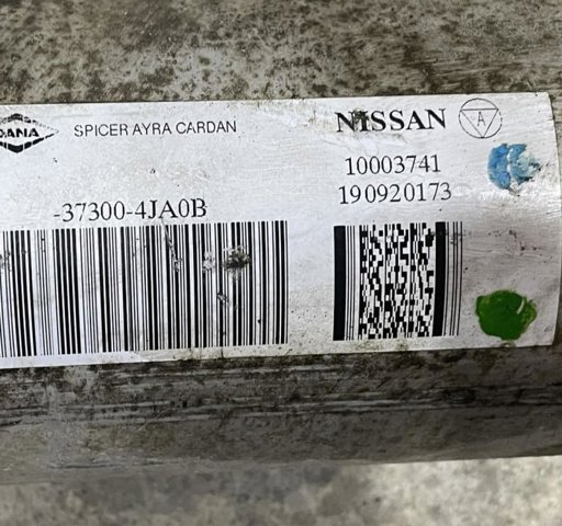 Вал карданний задній 373004JA0B NISSAN