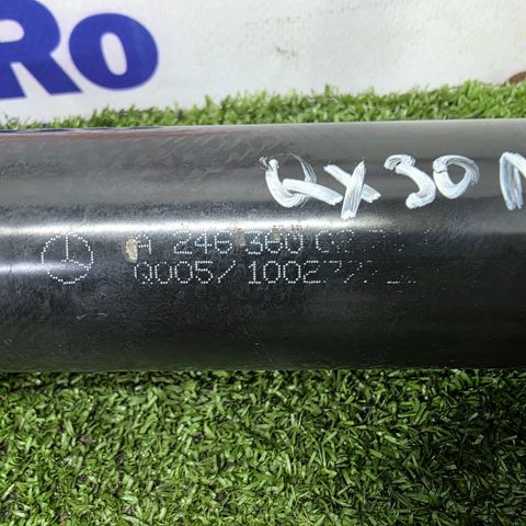 Піввісь передня, права 391005DC0B NISSAN