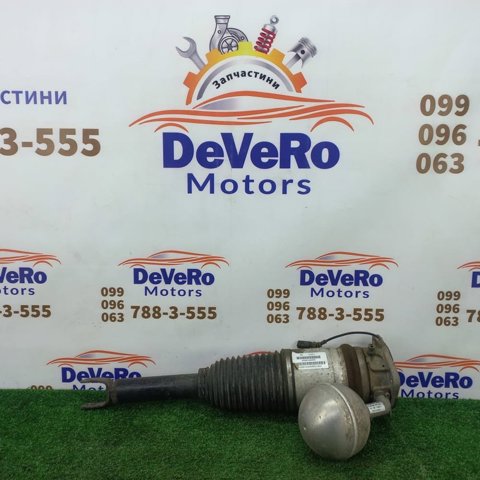 Стійка задня права 3D0616002K VAG