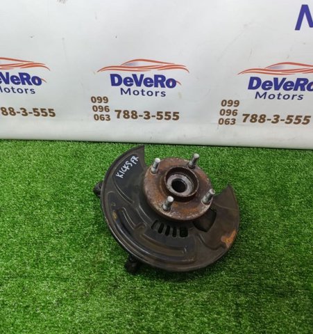 Цапфа поворотна права 400145RF0A NISSAN