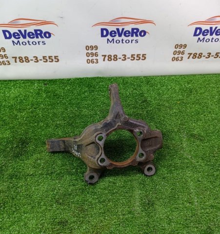 Кулак поворотний передній лівий 400151KA1A NISSAN