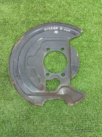 Захист гальмівного диска, переднього, правого 411513NL1A NISSAN