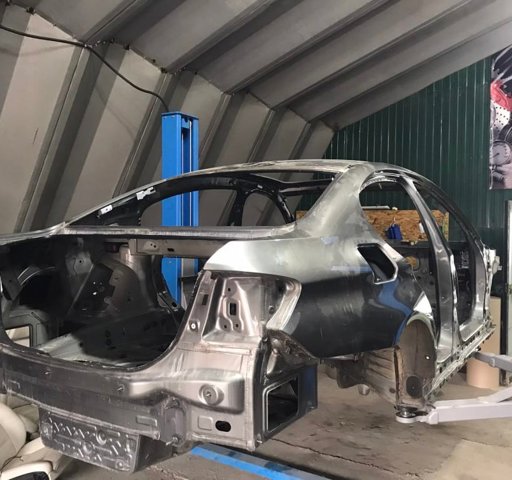 Бічна частина задні праві 41217240488 BMW