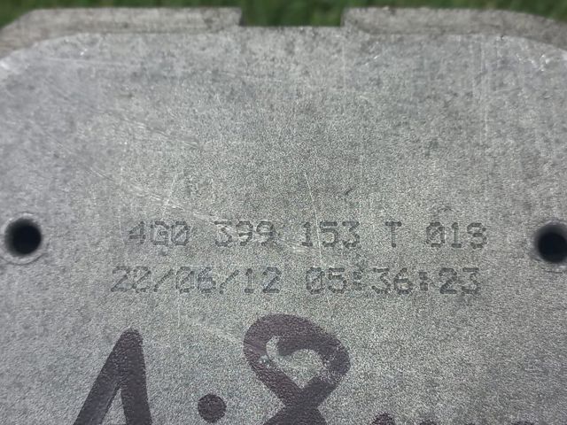 Подушка трансмісії (опора коробки передач), задня 4G0399153T VAG