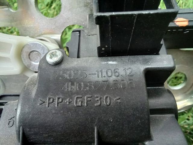 Центральний замок багажника 4H0827505 VAG