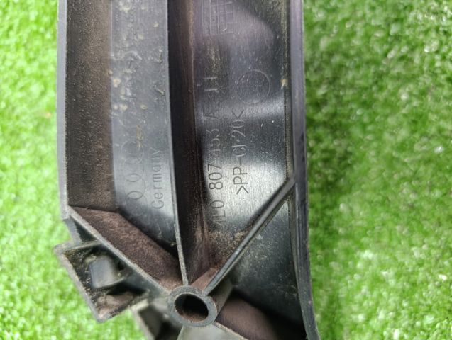Напрямна заднього бампера, ліва 4L0807453A VAG