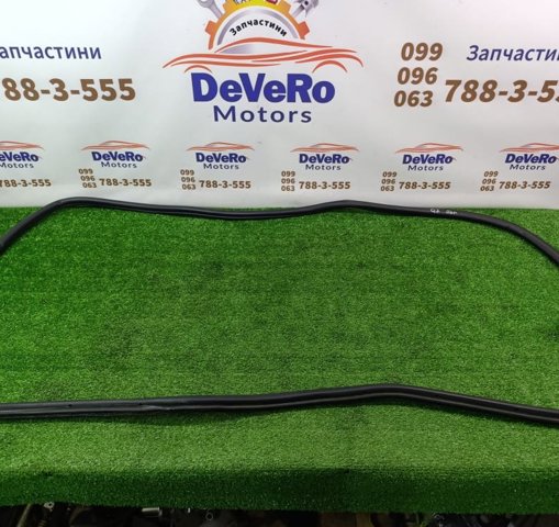 Ущільнювач задніх 3/5-й двері 4L0827705E VAG