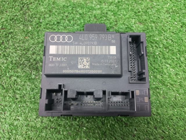 Блок комфорту передніх дверей 4L0959793B VAG