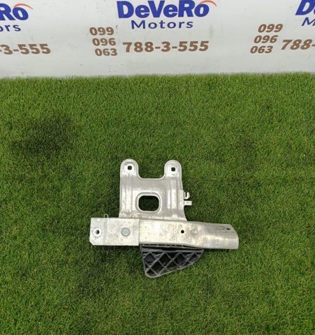 Кронштейн абсорбера переднього бампера 51117266194 BMW