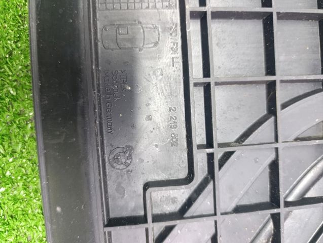 Гумові килимки задні 51472219802 BMW