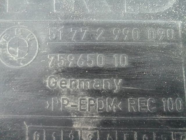 Підкрилок переднього крила, правий задній 51712990090 BMW