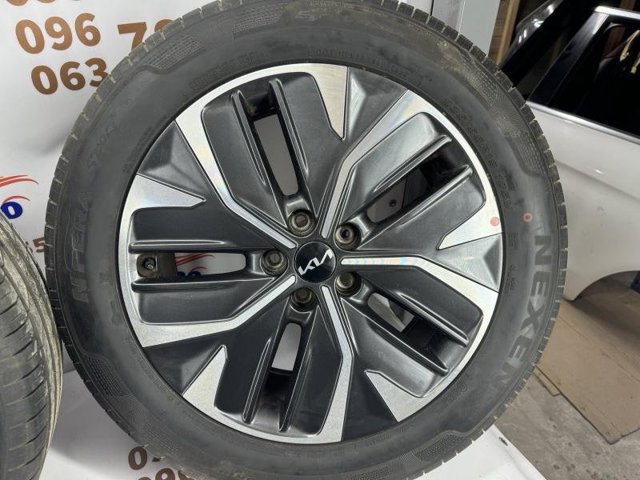 Диски литі (легкосплавні, титанові) 52910CV110 HYUNDAI