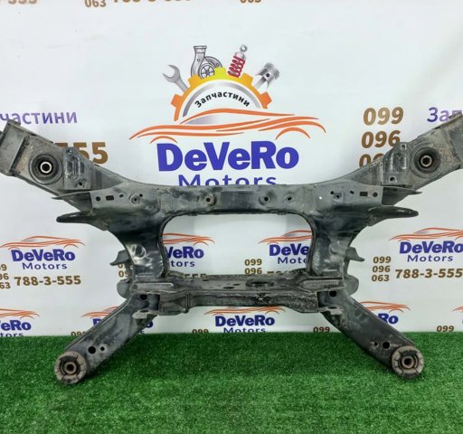 Балка задньої підвіски поперечна 554003KD1B NISSAN